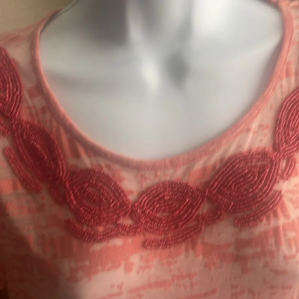 Orange print blouse with tiny orange  beeds across neckline - Picture 2 of 4